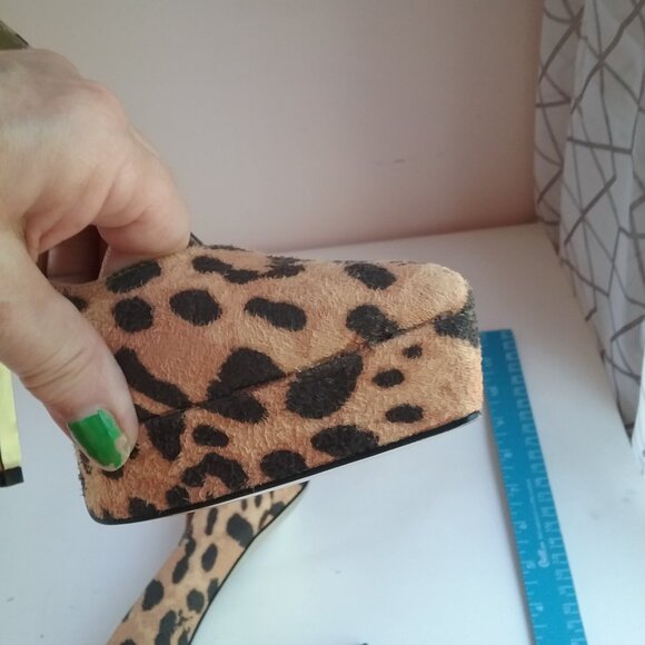 Woman' Shoes Pumps Size 9 "Luichiny" leopard Print Suede, 5.50 Heel, 1" Platform - Picture 8 of 16